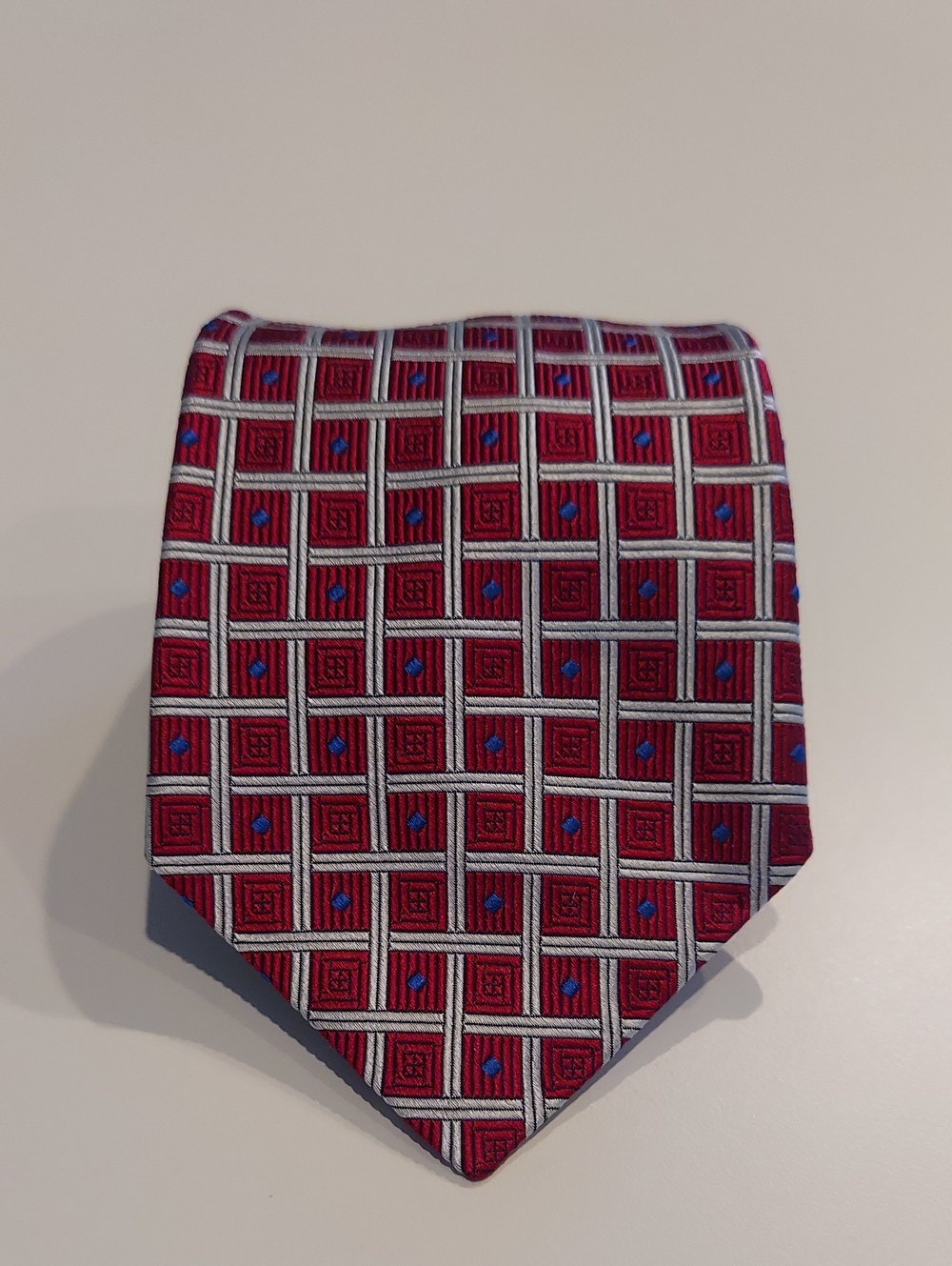 Countess Mara Classic Silk Red Geometric Tie